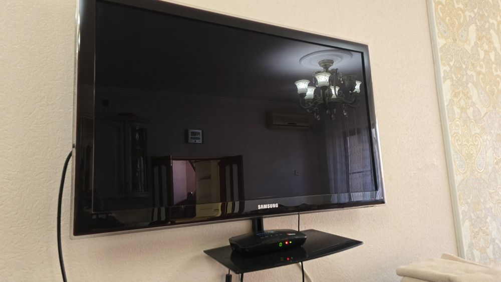 телевизор  самсунг
