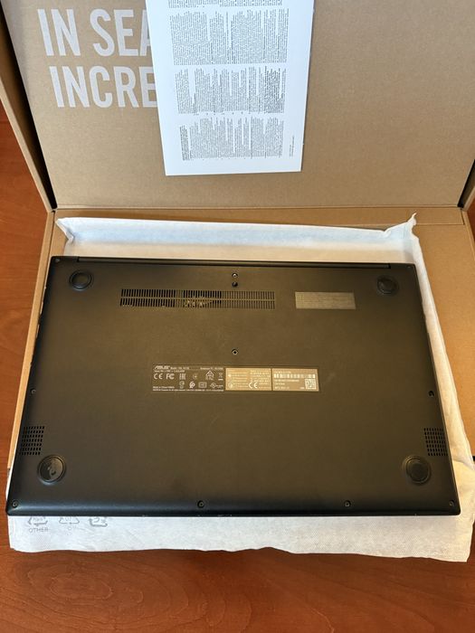 Laptop Asus Vivobook