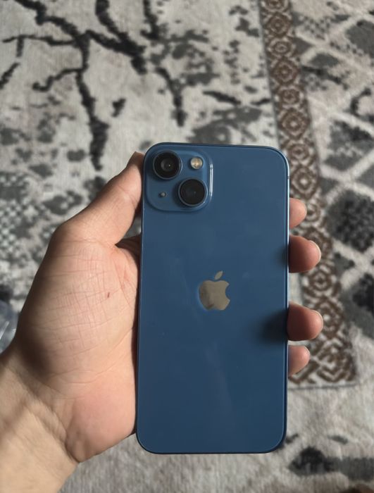 Продам айфон 13 в идеальном состояний