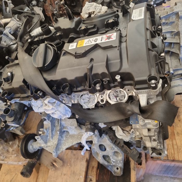 Motor BMW 2.0i cod b48b20a f20 f30 f36 x2 f39 x1 f48 f33 f36 f23 f22