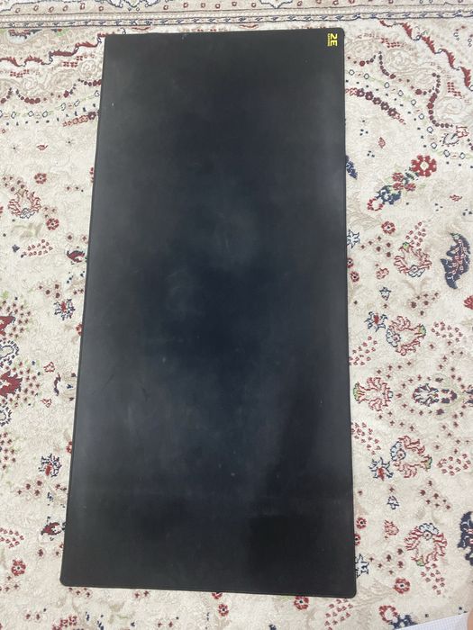 Продам компютерный коврик на вес стол