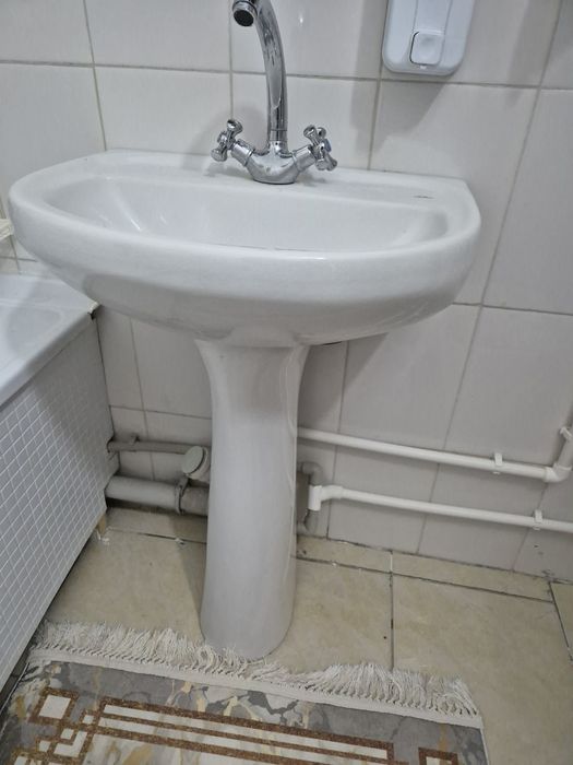 Раковина в хорошем состоянии