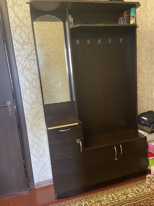 Шкаф для прихожей