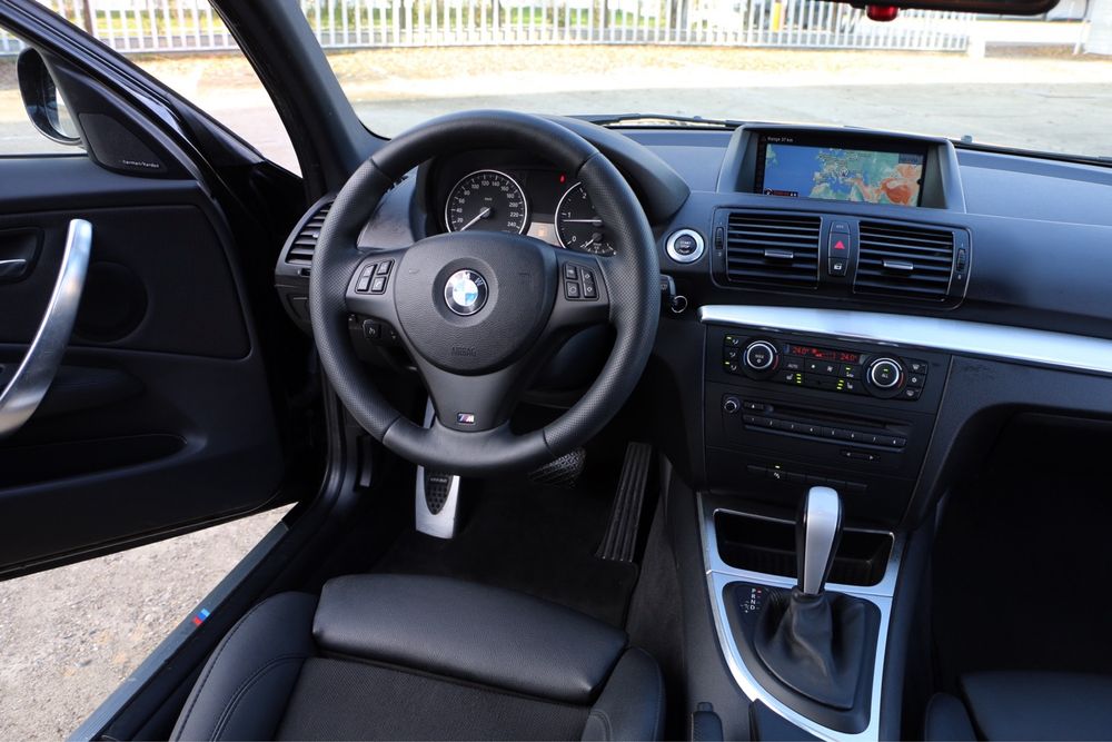 Bmw Seria 1 / 2010 / M Pack / 177CP / Automat / Navi / Xenon / RATE
