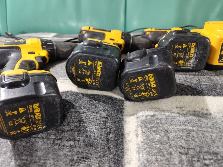 DeWalt insurubator