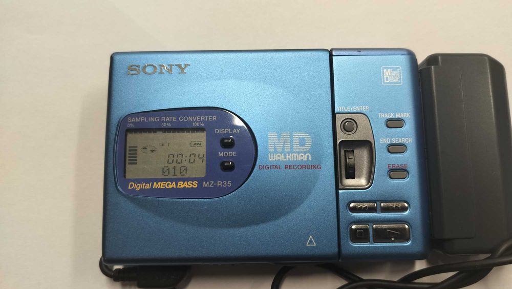 Walkman Sony MZ-R35 MD Portable MiniDisc Player Recorder -Rem RM-MZ1T