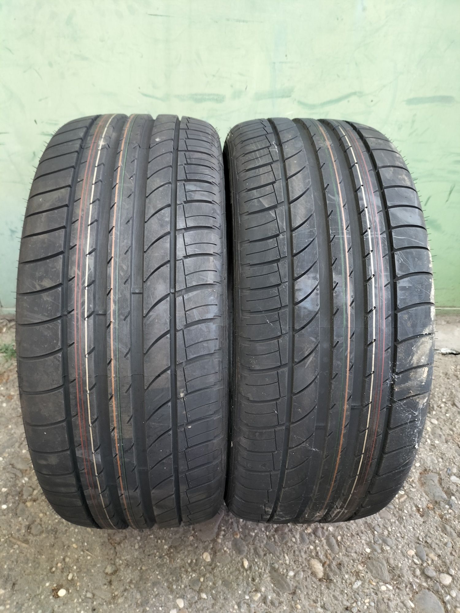 2 Cauciucuri de vara Dunlop 275 40 22