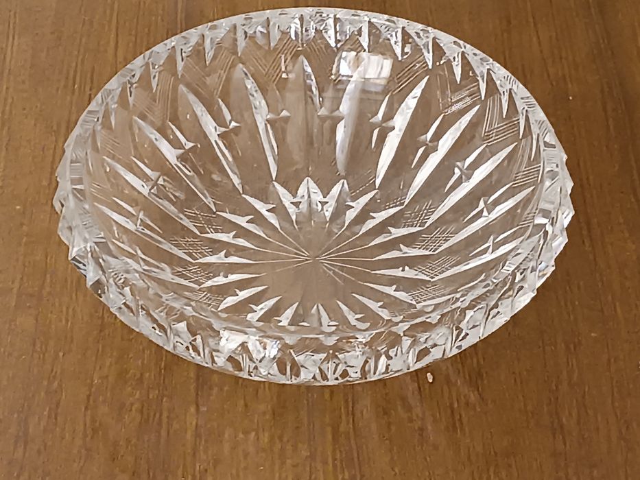 Хрусталлар сотилади