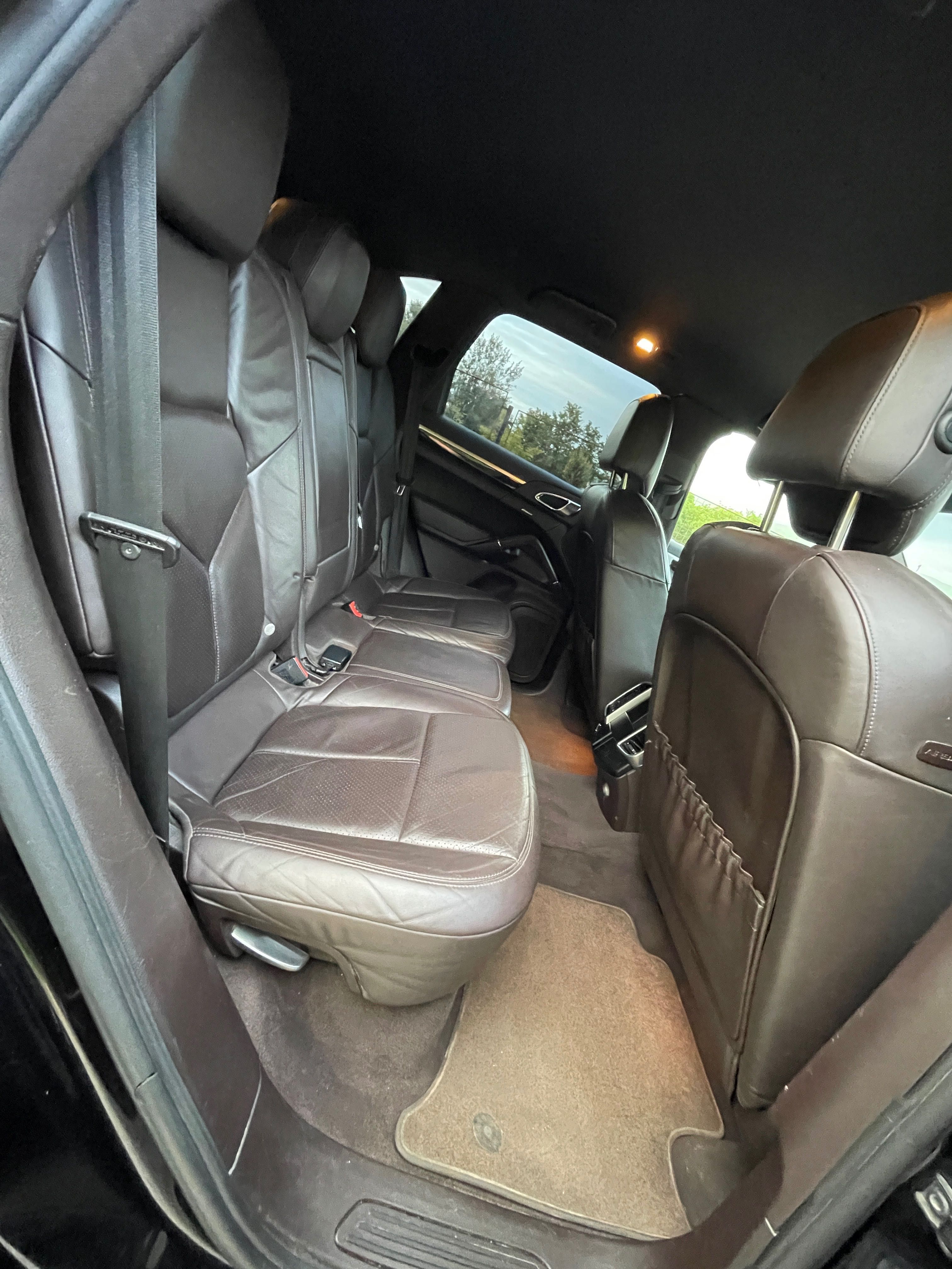 Porsche Cayenne “ 3.0 d “ 2011 “ Pe arcuri