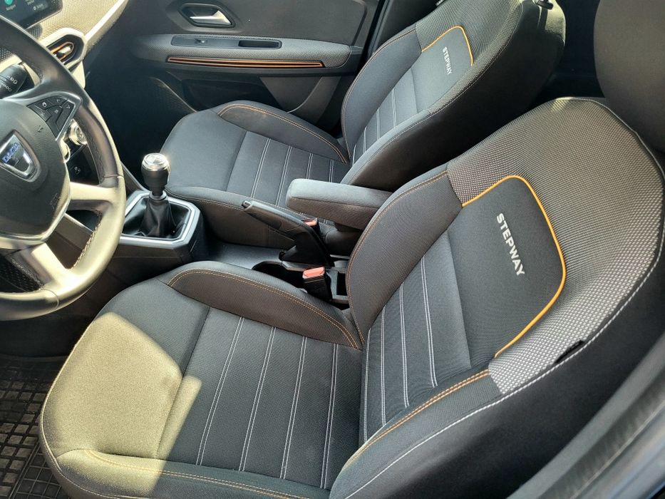 Vând Sandero Stepway 1.0TCE fab .2021