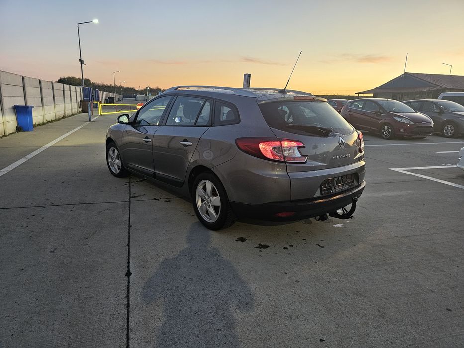 Renault Megane 1.4 benzina cu turbo  ! 130 cp !