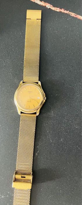 Часовник   Tissot.