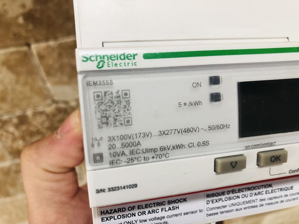 Smart meter Schneider Energy meter A9MEM3555