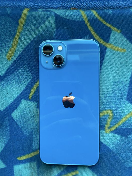 iPhone 13 128 гб акб 88%