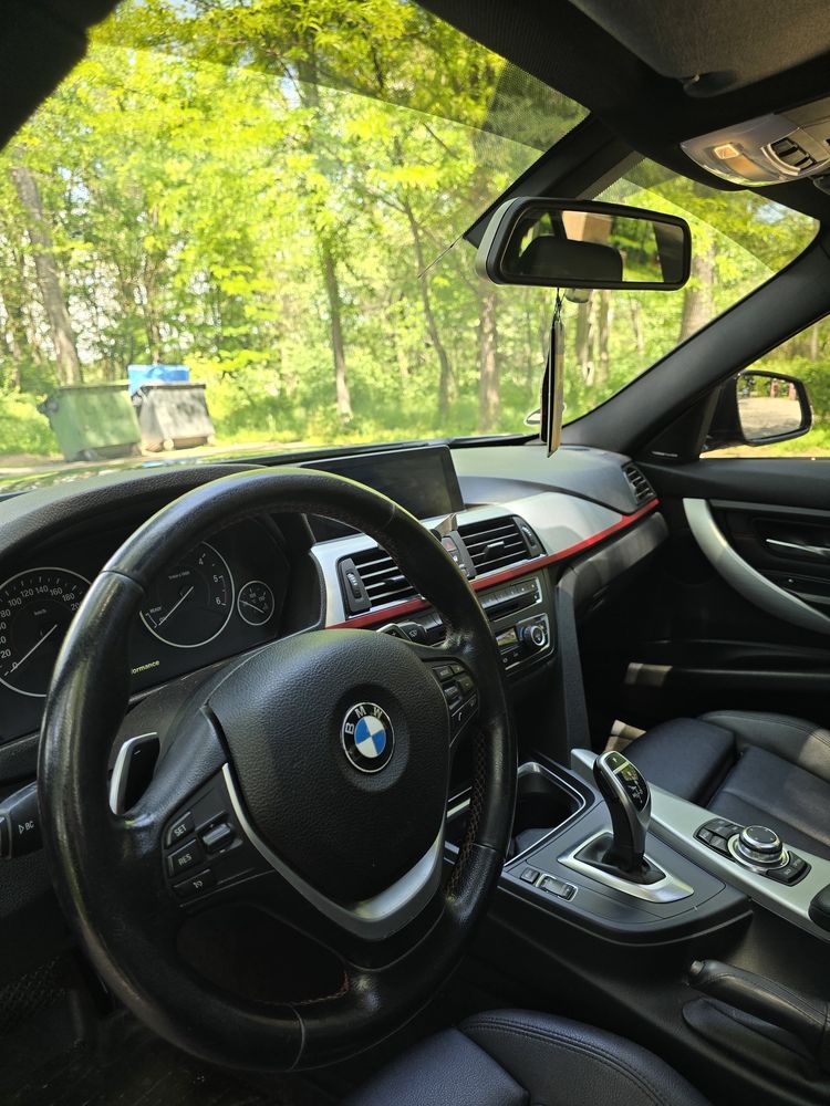 BMW Seria 3 F30 2012