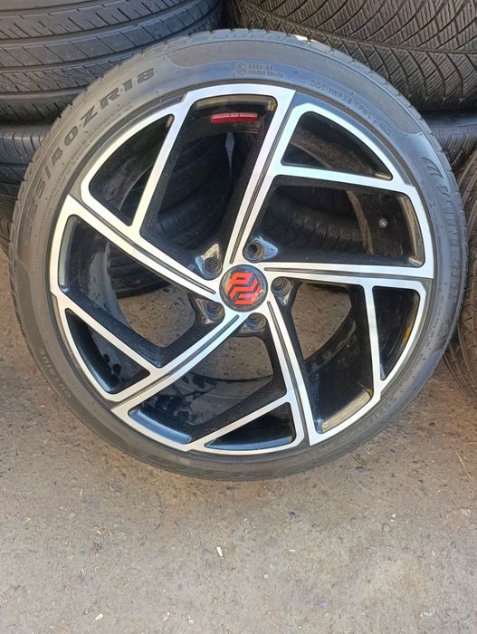 Monzaga sipartvni diska balon