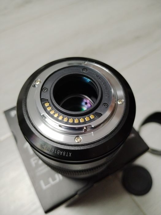 Obiectiv Panasonic 12-35mm F 2.8 Varianta 2