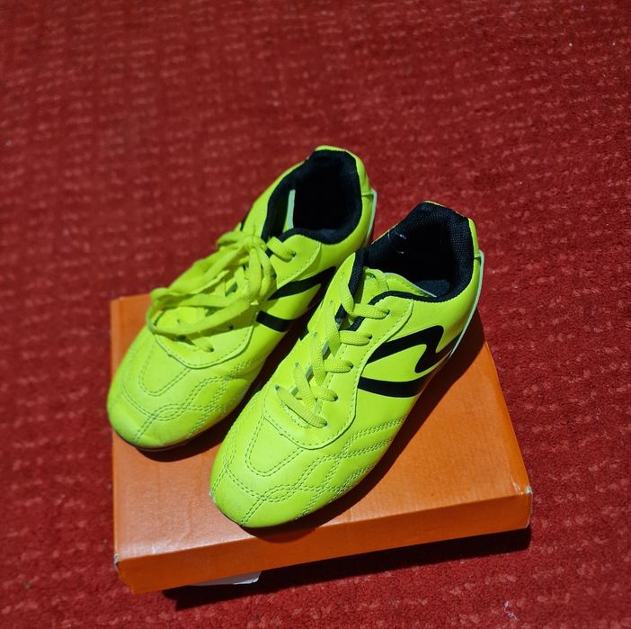 Adidas cu crampoane
