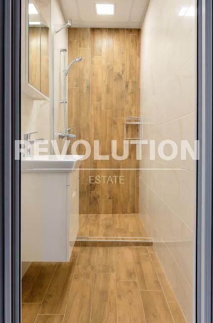 Дава се под наем Тристаен апартамент в Варна, Възраждане 2 - 100 кв.м за 500 € - Снимка #5