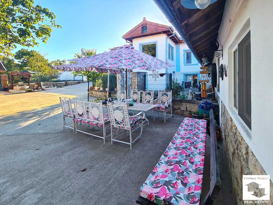 145310 Реновирана и готова за живеене къща в с. Куцина, Велико Търново
