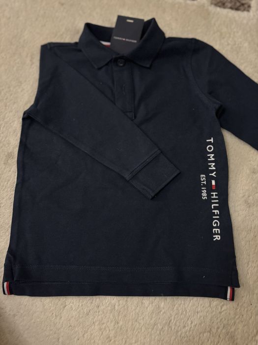 Tricou NOU CU ETICHETA Tommy Hilfiger marimea 86