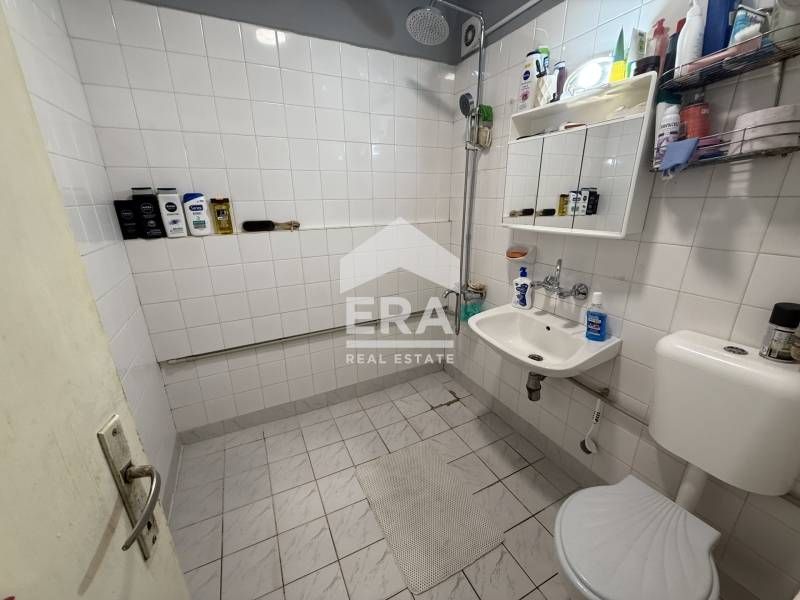 Продава се Двустаен апартамент в Русе, Родина 3 - 67 кв.м за 1441 €/кв.м - Снимка #2
