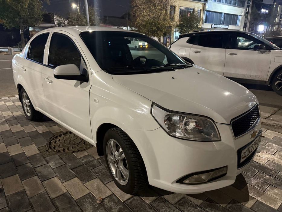 Nexia 3 Avtomat sotiladi