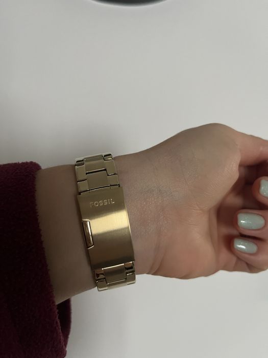 Vand ceas Fossil dama auriu