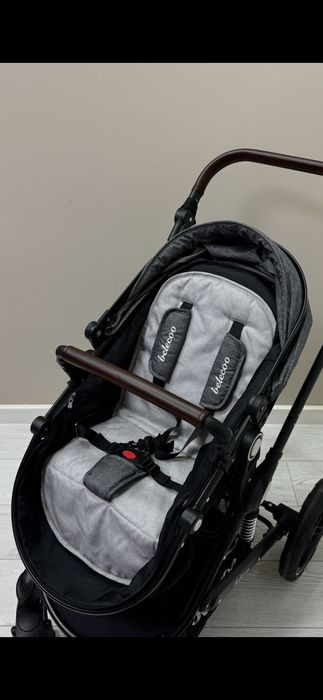 Коляска фирмы "Belecoo"