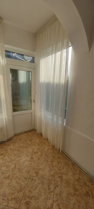 Inchiriez CASA Odobești centru