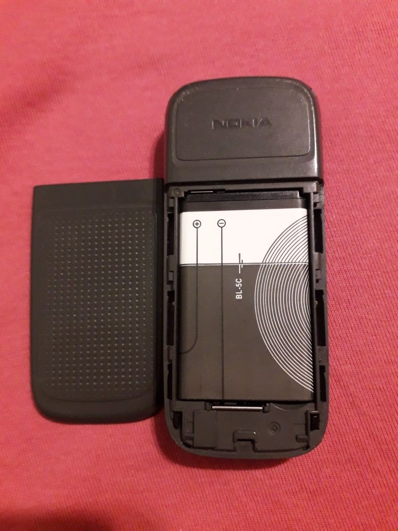 Vand telefon Nokia 1208