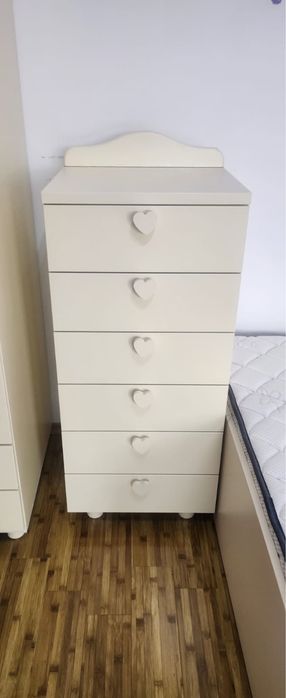 Mobila camera copil fetita