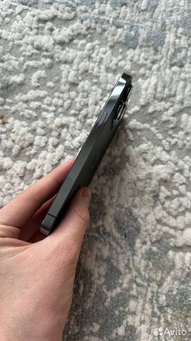 Iphone 13 pro sotiladi yoki obmen qilinadi.