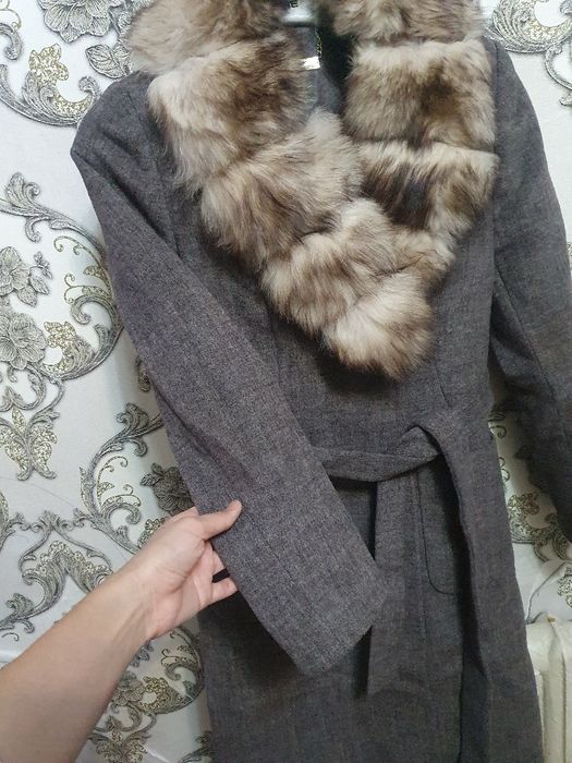 Palto mo'ynali sotiladi