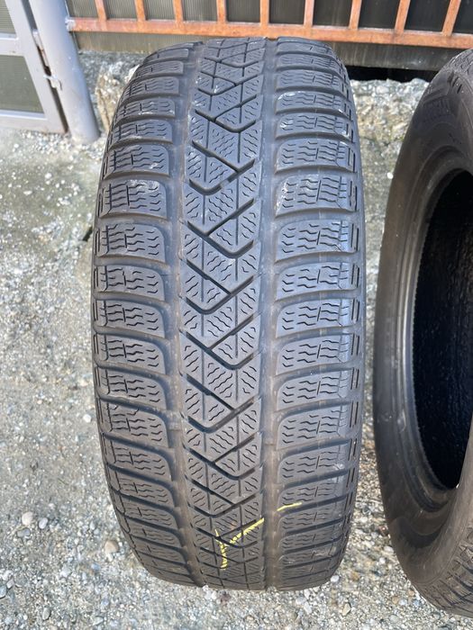 4 anvelope iarna Pirelli 215/60/16 2022