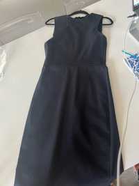 Rochie neagra birou