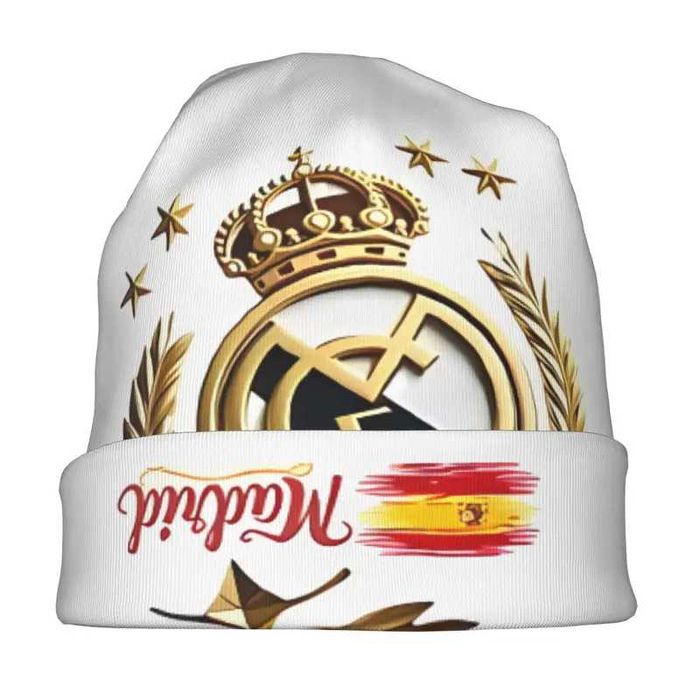 Căciulă călduroasă Real Madrid pentru fani