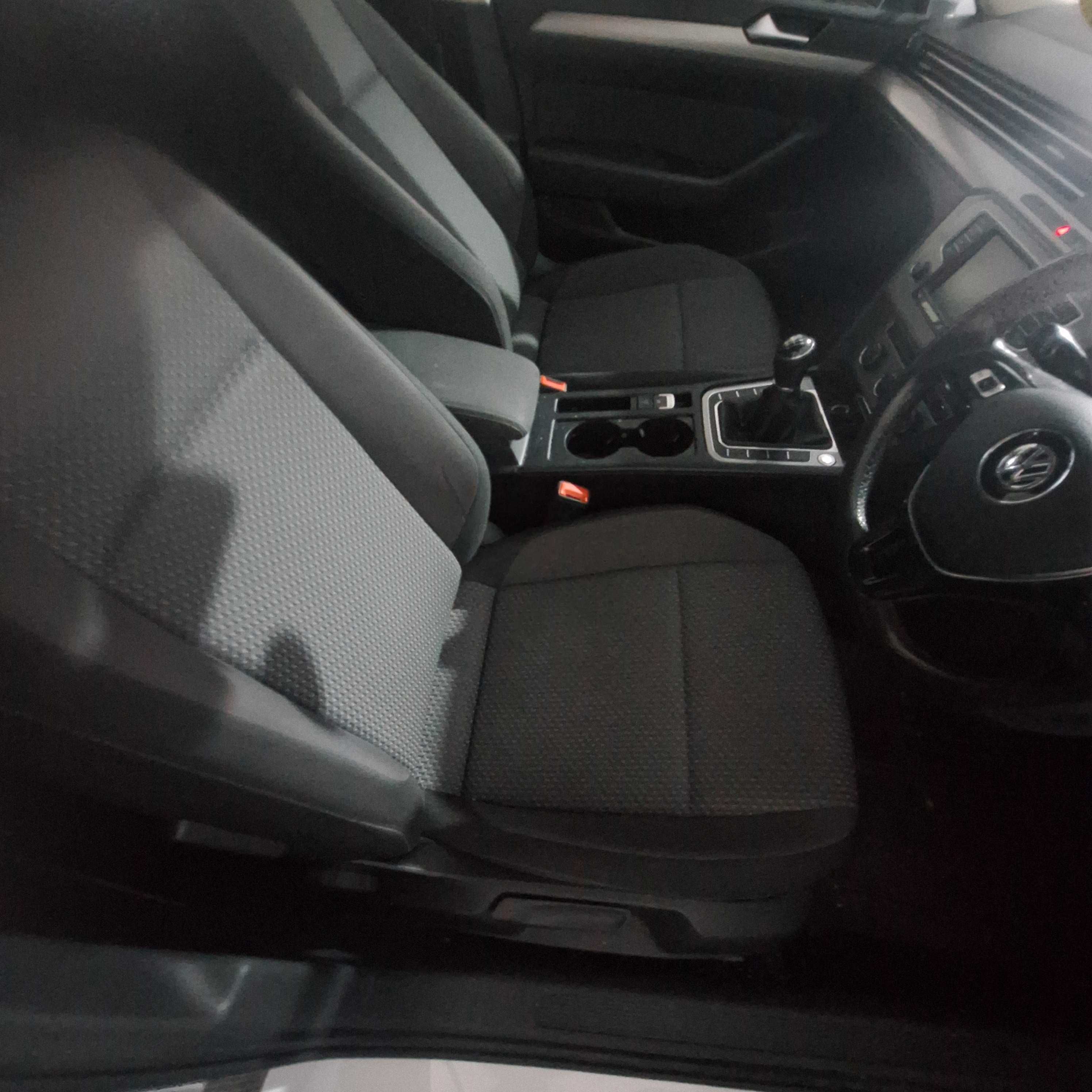 Interior VW PASSAT B8 break model 2014-2018