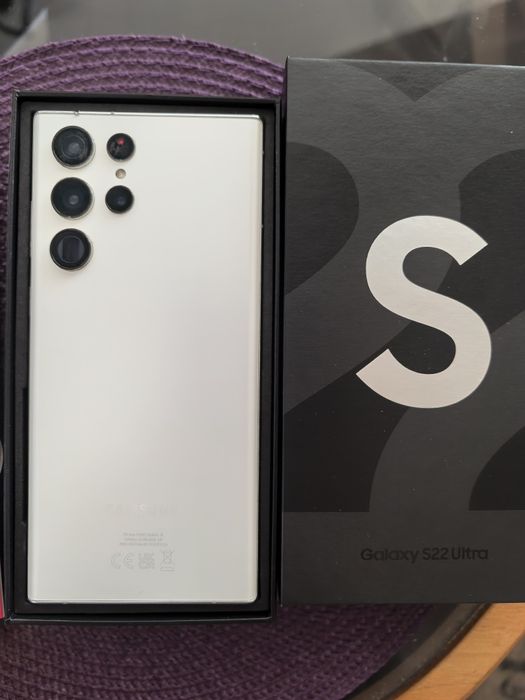 512 GB 8 RAM Samsung s22ultra