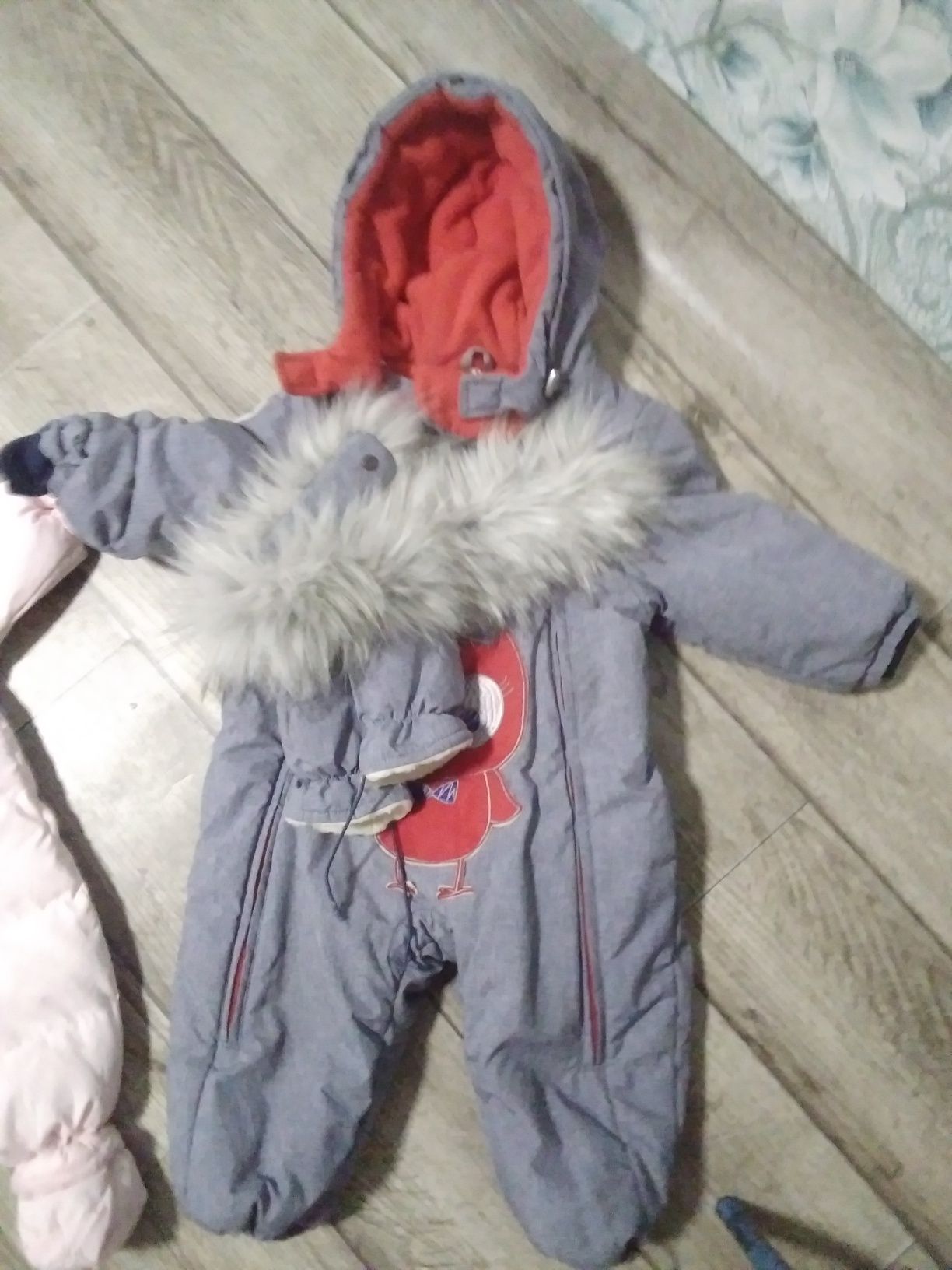 Куртка детская на 1-2,5 годикм