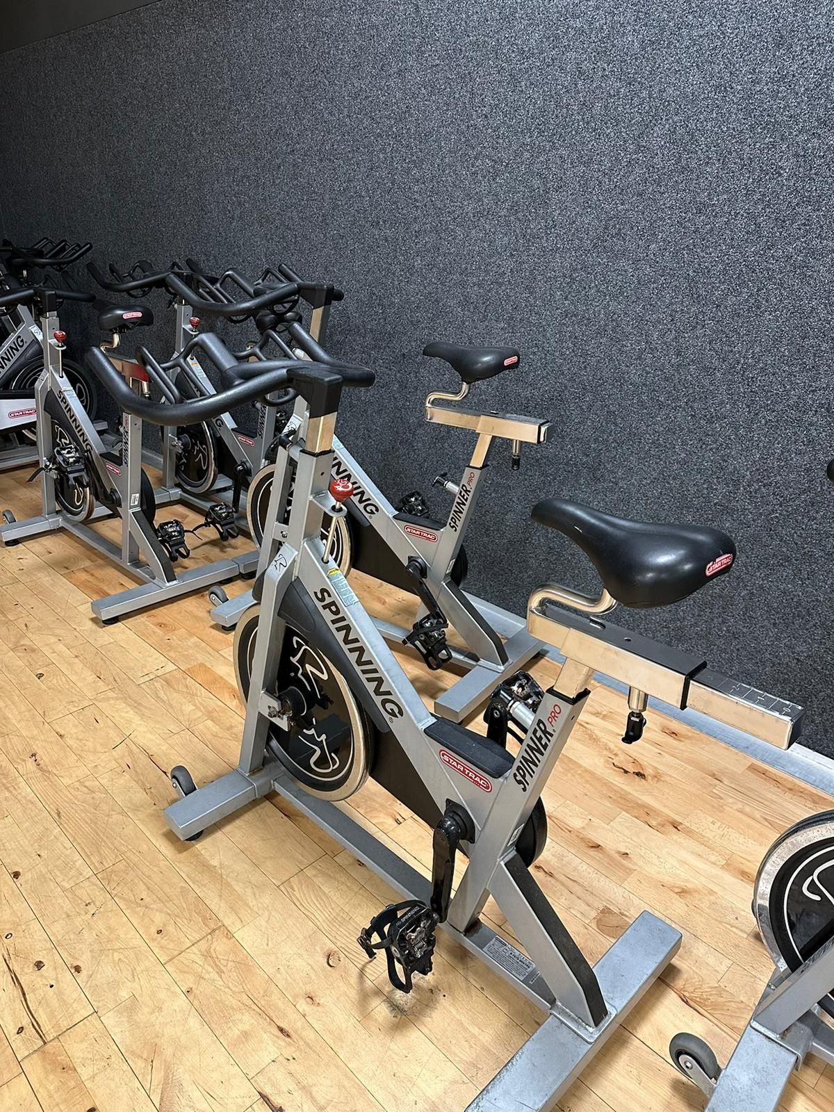 Продавам 6 бр.  Професионални  Спининг колела, байк, Spinning bike