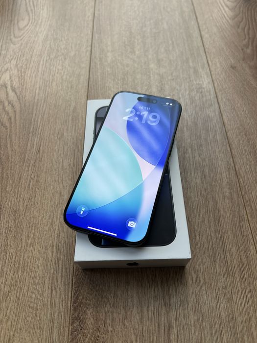 Като НОВ! Iphone 16 PRO 128gb Black Titanium / Отличен!