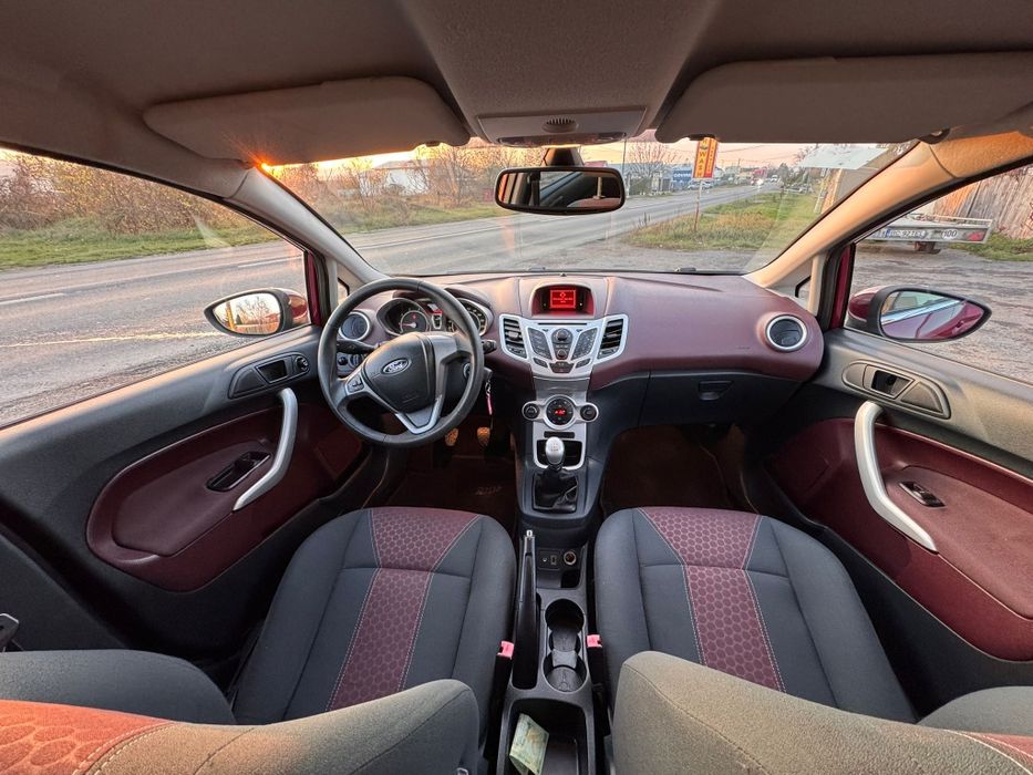 Ford fiesta  2009 benzina 1.250asina import Germania