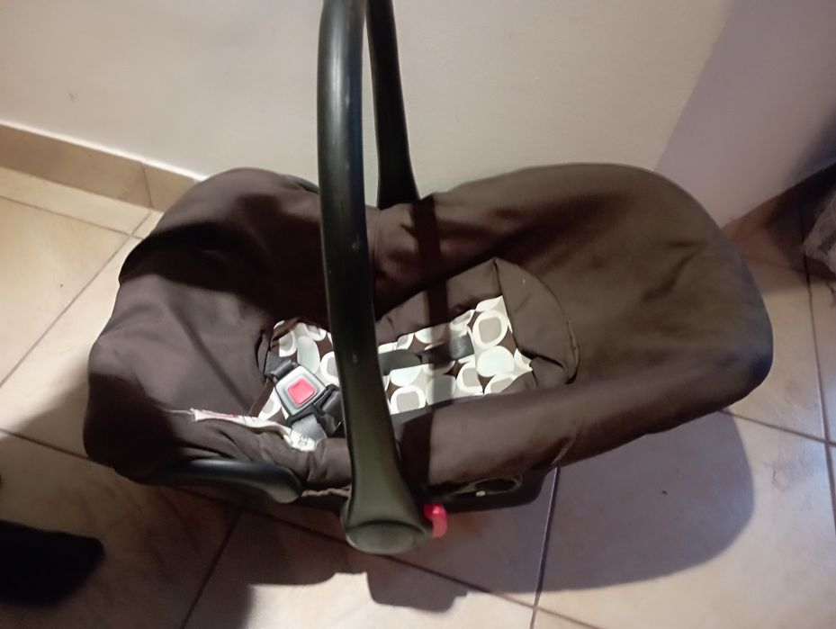 Vând scoica pt bebelus