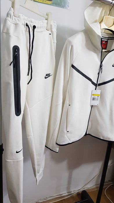 Nike Tech Fleece bumbac colectia premium