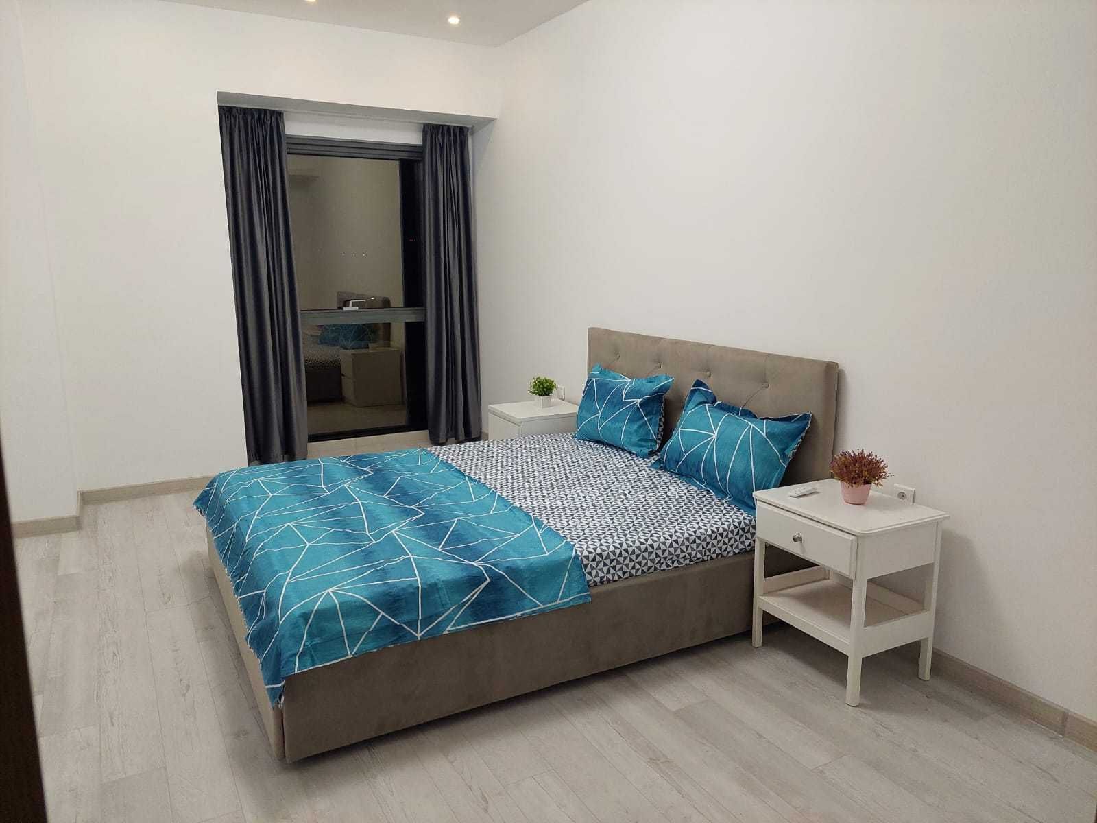 Inchiriez apartament 3 camere nou cu Vedere Delta Vacaresti Vitan