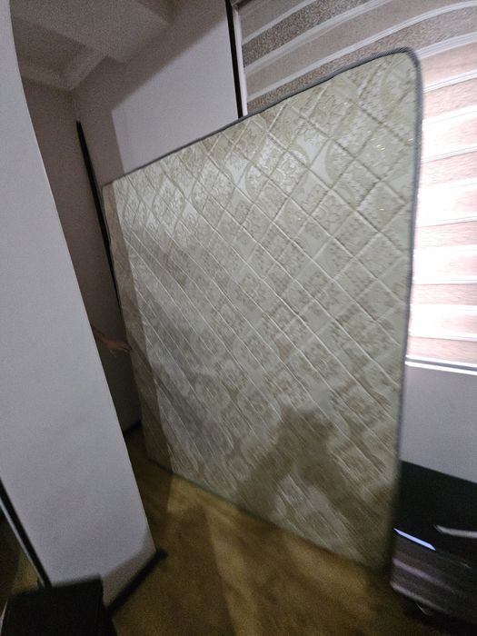 Продаётся матрац 210×170