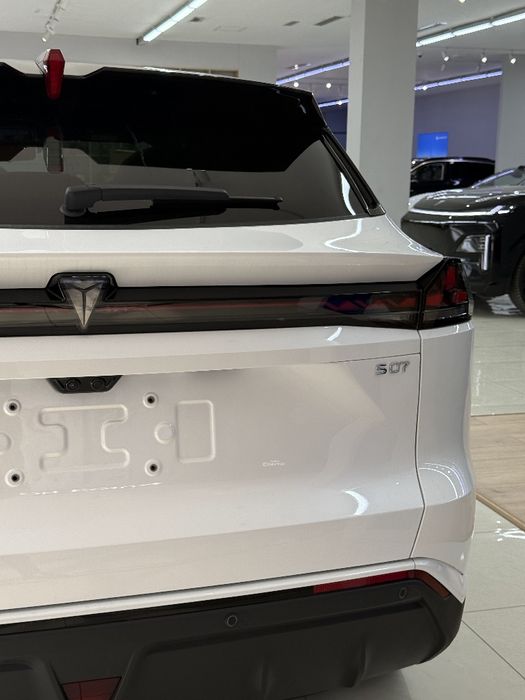 Changan Deepal S07 215Max NALICHI BOR 3YIL garantiya  Rusfikatsya