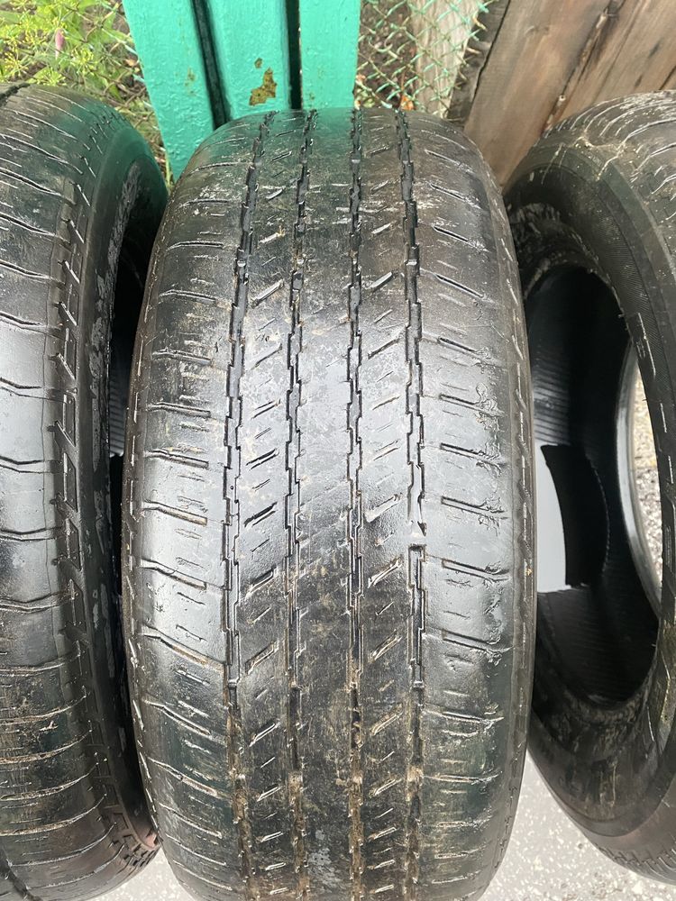 Продам шины Bridgestone Dueler