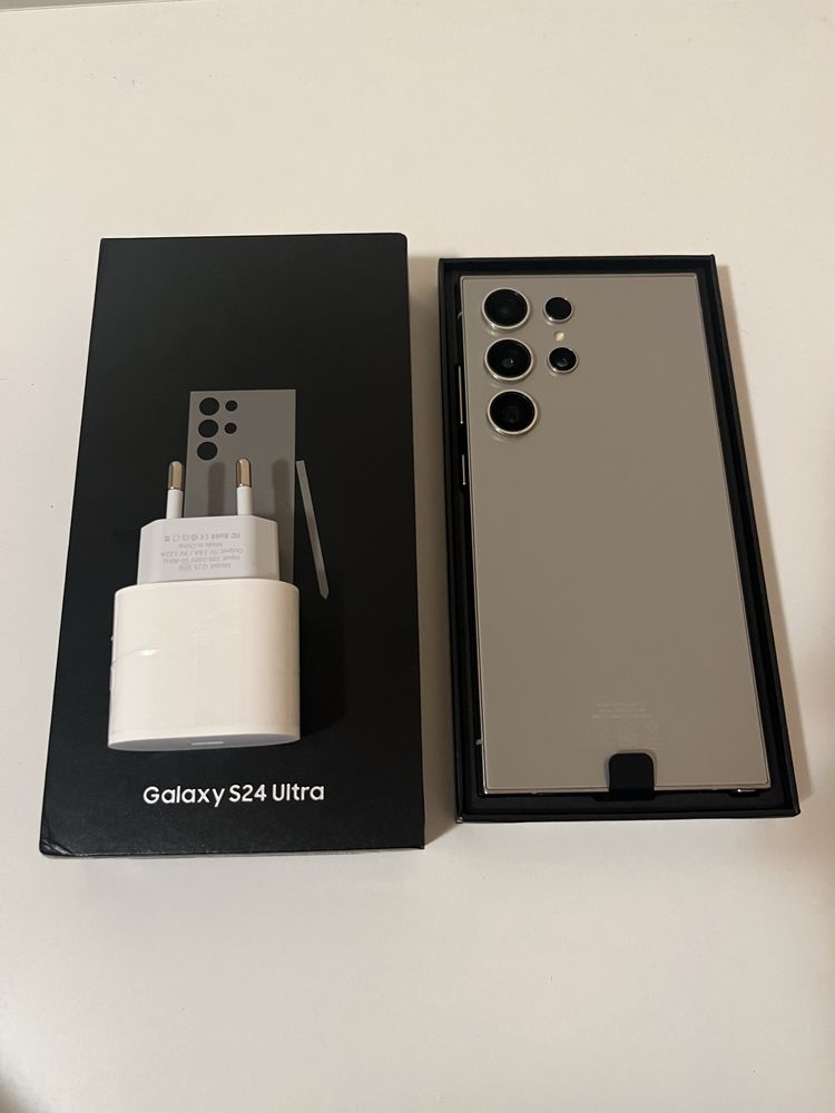 Samsung S24 ultra 256GB НОВ